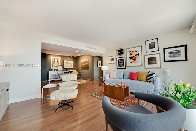 600 Biltmore Way 1018, Coral Gables, FL 33134