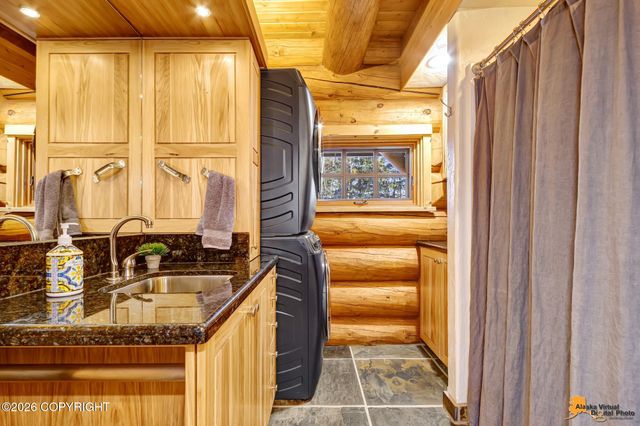 3771 Twilight Lane, Anchorage, AK 99516