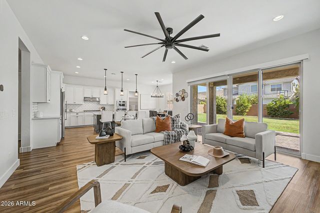 3503 E BOOT TRACK Trail, Gilbert, AZ 85296
