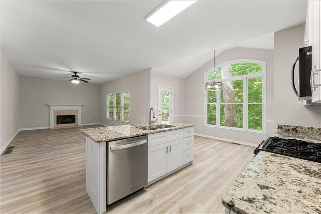4555 Alaspair Lane, Acworth, GA 30101