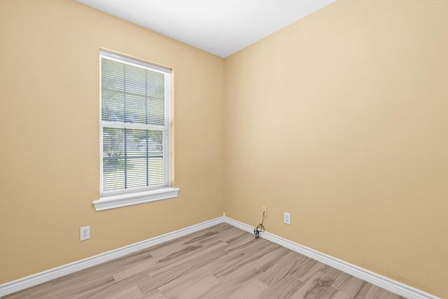 307 McGrede St, Longview, TX 75605