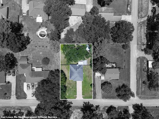 307 McGrede St, Longview, TX 75605