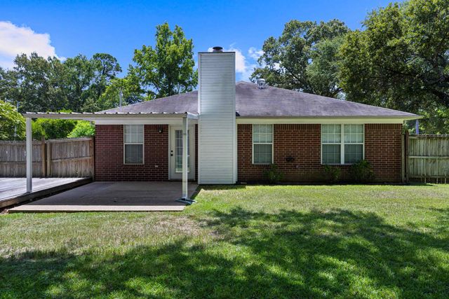 307 McGrede St, Longview, TX 75605