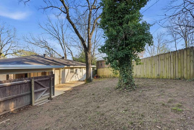 3717 N Cedar St., North Little Rock, AR 72116