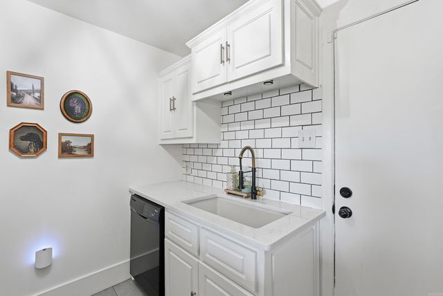 3717 N Cedar St., North Little Rock, AR 72116