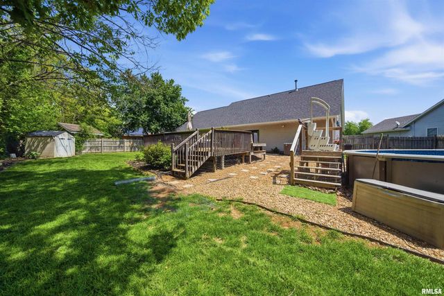 4810 W PENDLETON Place, Peoria, IL 61615
