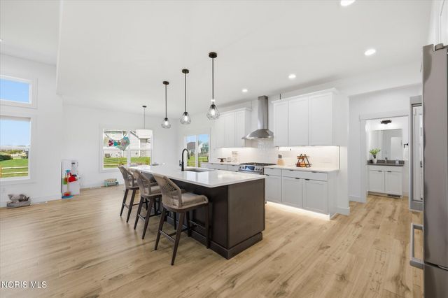 6258 Pimlico Road, Whitehouse, OH 43571
