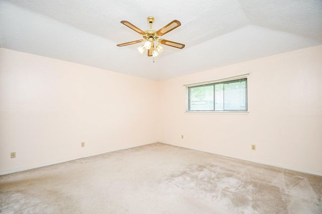 4902 Rainwater Drive, Pasadena, TX 77505