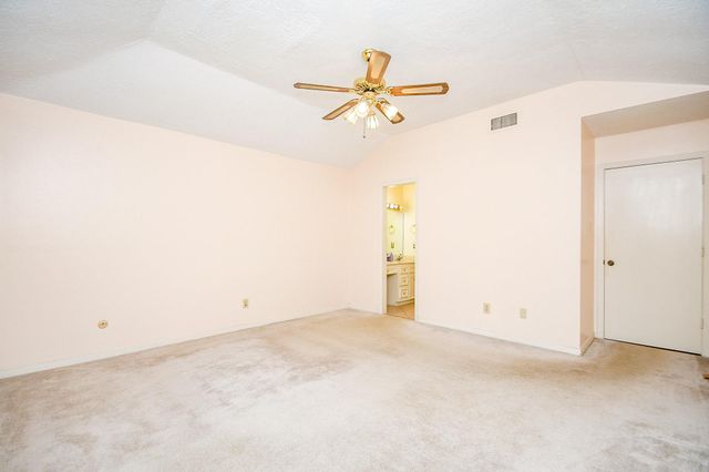 4902 Rainwater Drive, Pasadena, TX 77505