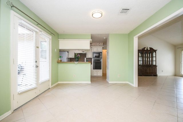 4902 Rainwater Drive, Pasadena, TX 77505