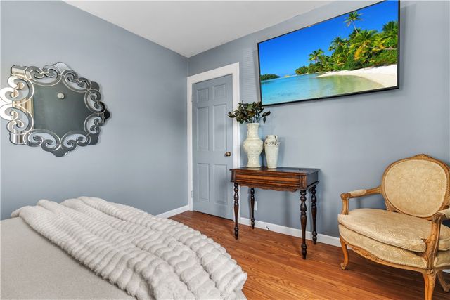 10 Progress Street, Warwick, RI 02889
