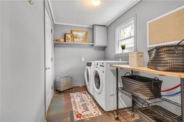 10 Progress Street, Warwick, RI 02889