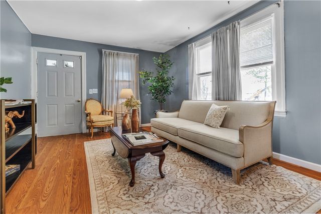10 Progress Street, Warwick, RI 02889