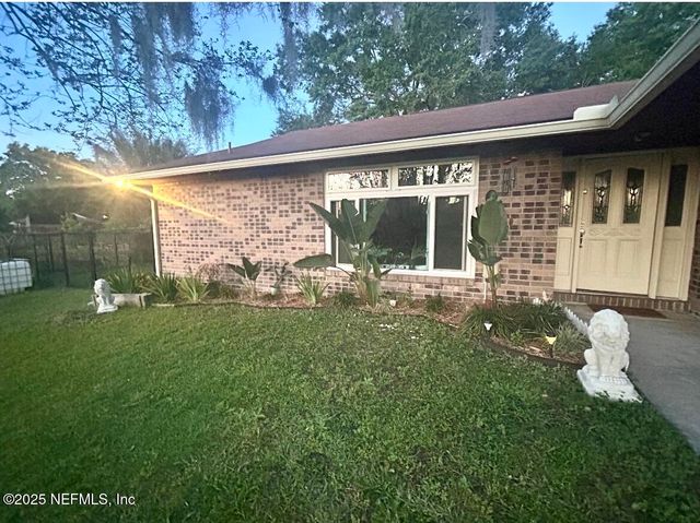 6219 LINDENWOOD Court, Jacksonville, FL 32244