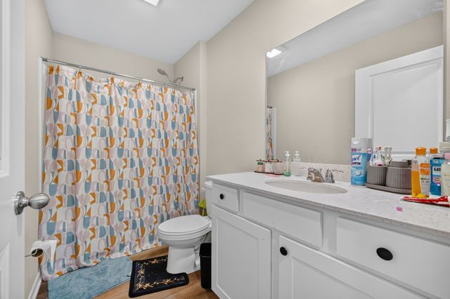 82 Dakota Circle, Waukee, IA 50263