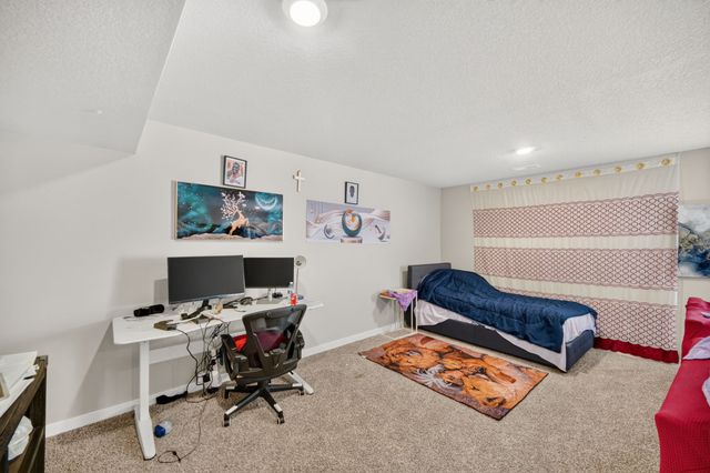 82 Dakota Circle, Waukee, IA 50263