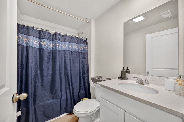 82 Dakota Circle, Waukee, IA 50263