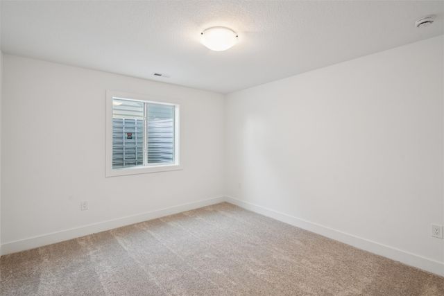 4655 178th Street, Urbandale, IA 50323