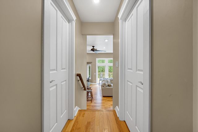 51 Lakeview Drive, Valparaiso, IN 46383