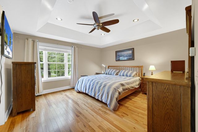 51 Lakeview Drive, Valparaiso, IN 46383