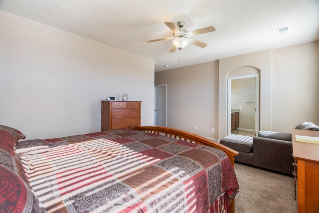 2810 Arce Lane SE, Rio Rancho, NM 87124