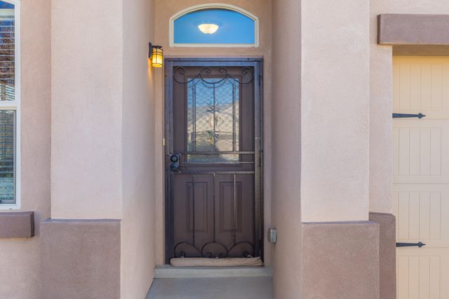 2810 Arce Lane SE, Rio Rancho, NM 87124