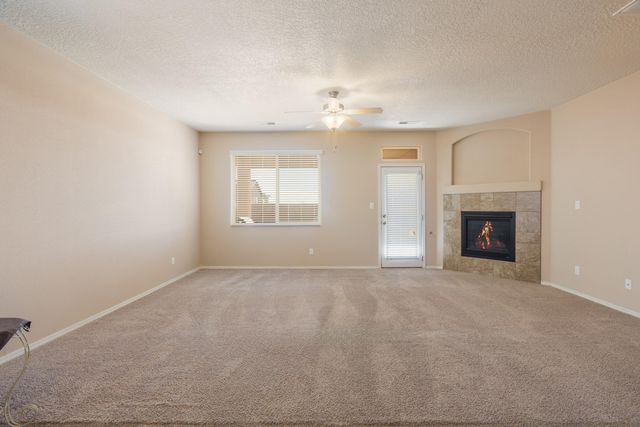 2810 Arce Lane SE, Rio Rancho, NM 87124