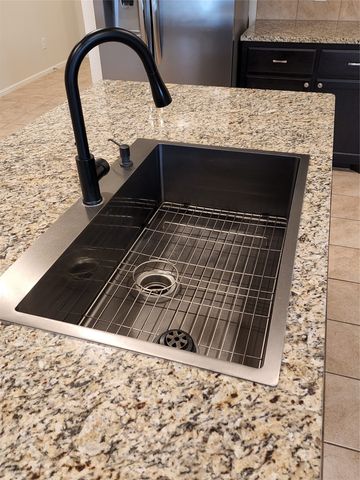 6333 Porthole Lane, Fort Worth, TX 76179