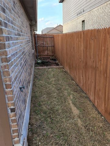 6333 Porthole Lane, Fort Worth, TX 76179