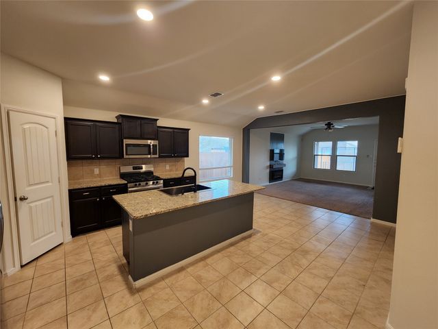 6333 Porthole Lane, Fort Worth, TX 76179