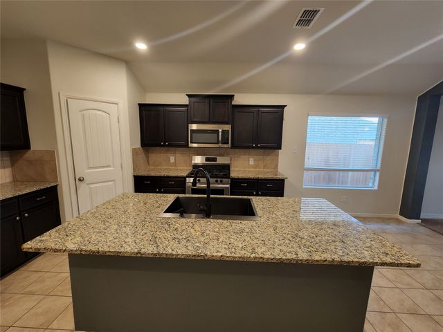 6333 Porthole Lane, Fort Worth, TX 76179