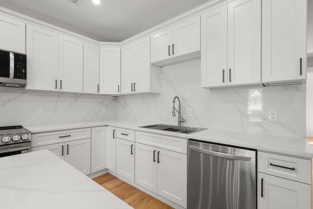 60 Stanley Street 303, Boston, MA 02125