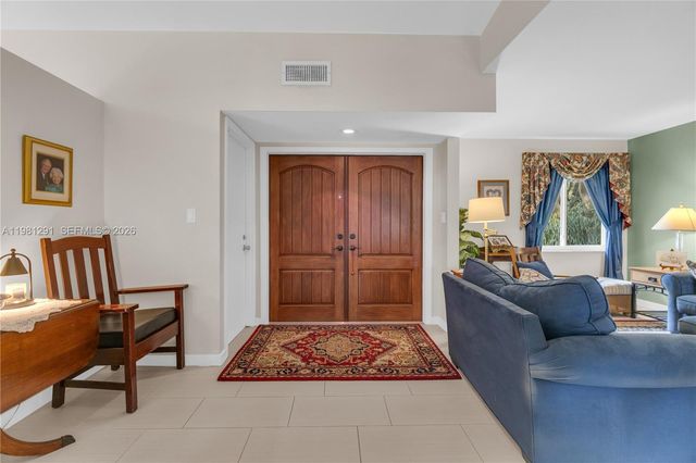 11611 SW 106th Ter, Miami, FL 33176