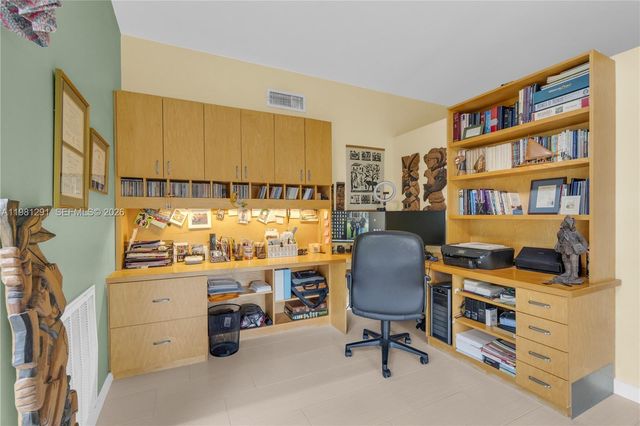 11611 SW 106th Ter, Miami, FL 33176