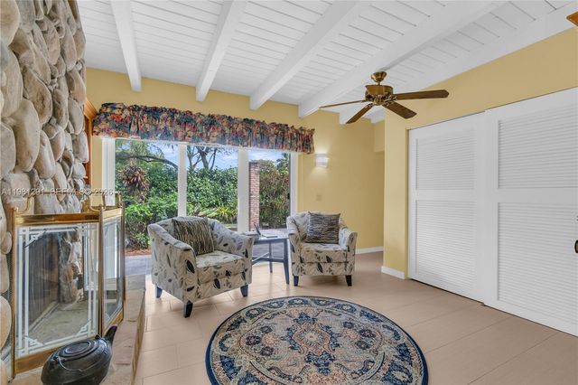 11611 SW 106th Ter, Miami, FL 33176