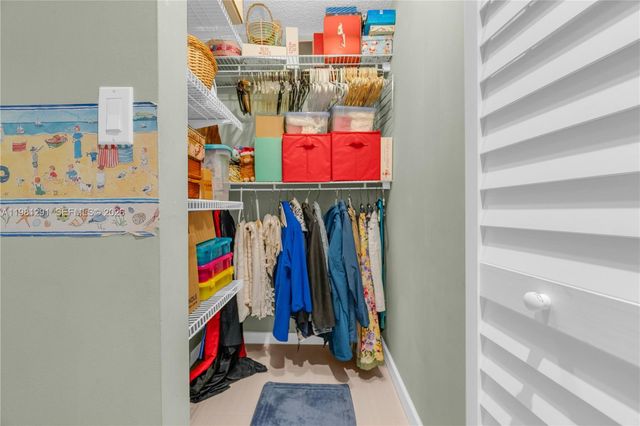 11611 SW 106th Ter, Miami, FL 33176