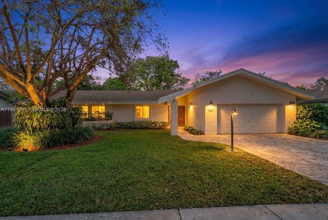 11611 SW 106th Ter, Miami, FL 33176