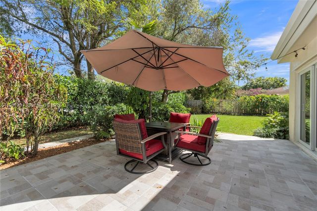 11611 SW 106th Ter, Miami, FL 33176