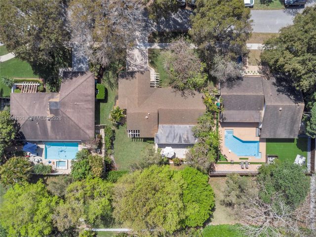 11611 SW 106th Ter, Miami, FL 33176