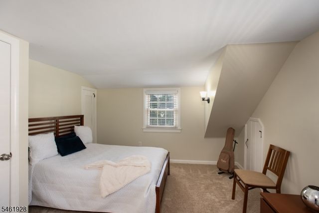 102 Gold St, Green Brook Twp., NJ 08812