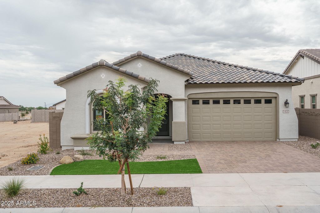 15631 W GEORGIA Drive, Surprise, AZ 85379 — photo 2