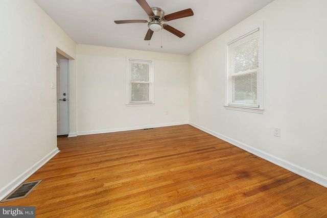 165 ROUTE 130, Pedricktown, NJ 08067