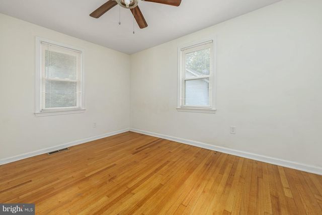 165 ROUTE 130, Pedricktown, NJ 08067