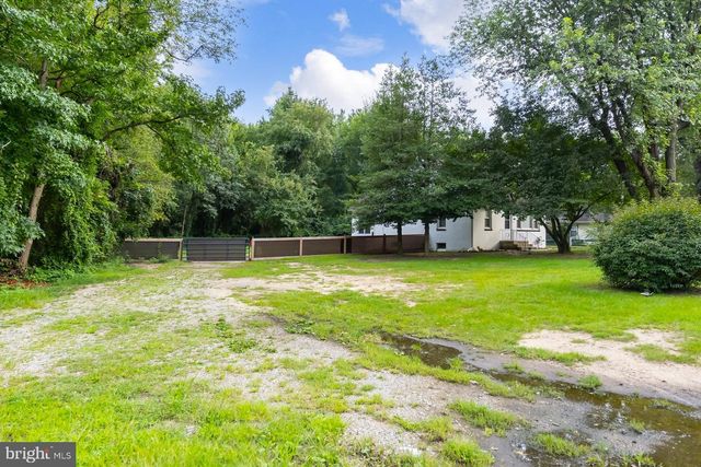 165 ROUTE 130, Pedricktown, NJ 08067