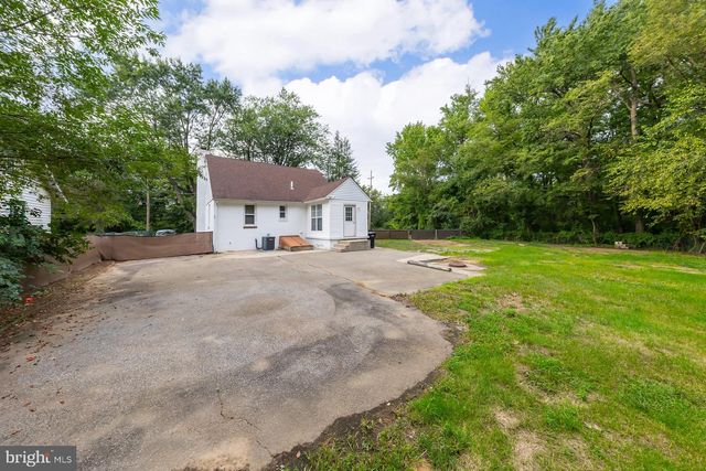165 ROUTE 130, Pedricktown, NJ 08067