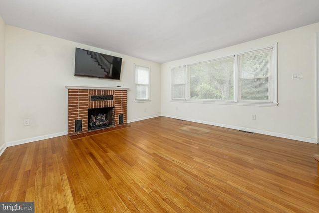 165 ROUTE 130, Pedricktown, NJ 08067