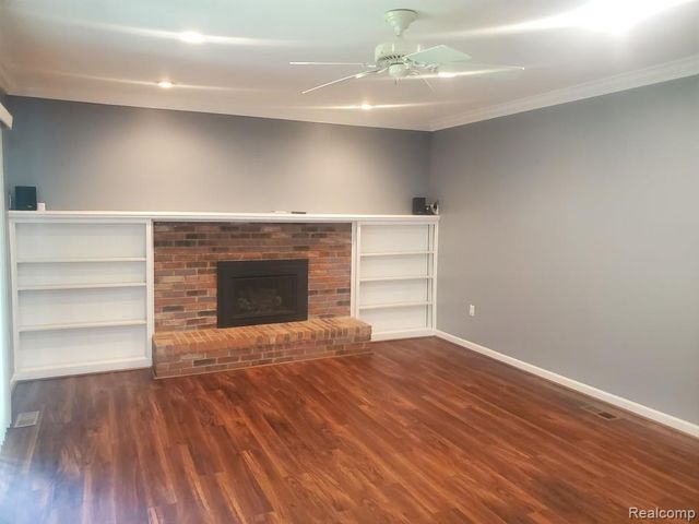 5057 Prentis Drive, Troy, MI 48085
