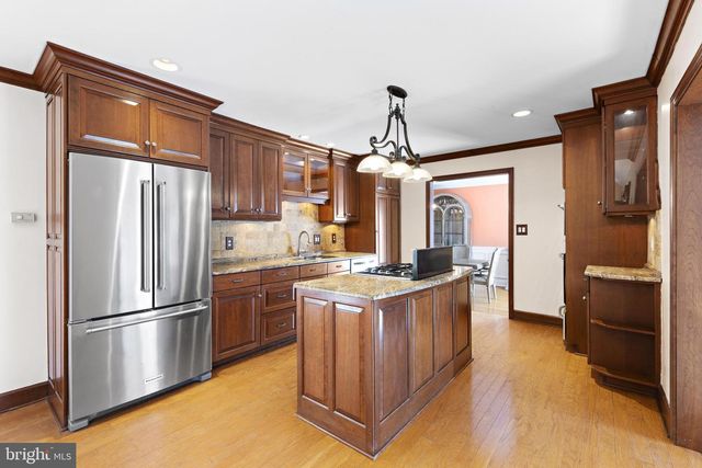 11 PRINCETON AVE, Egg Harbor Township, NJ 08234