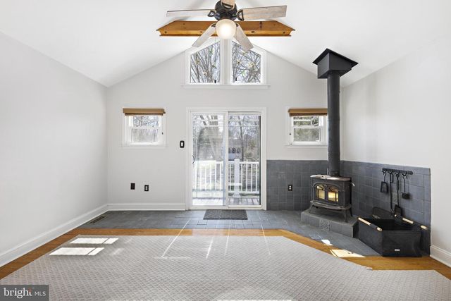 11 PRINCETON AVE, Egg Harbor Township, NJ 08234