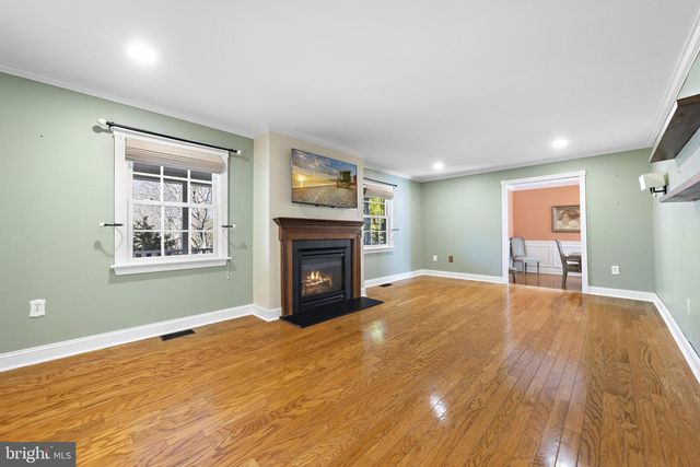 11 PRINCETON AVE, Egg Harbor Township, NJ 08234